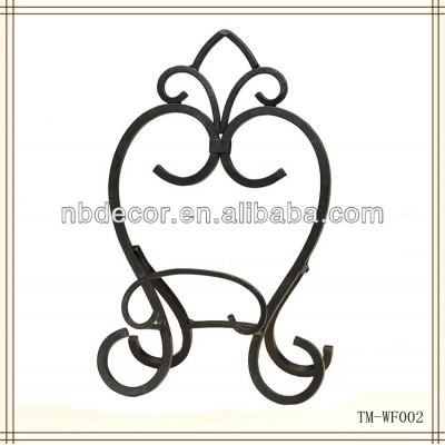 Wrought iron black easel stand